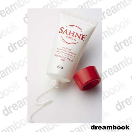 ［In stock］ EISAI Sahne Medicated Vitamin E Hand and Body Cream 100g / 48g