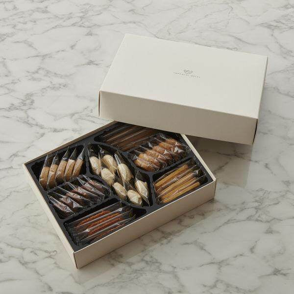 Mitsukoshi Isetan Imperial Hotel Cookie assortment 36pcs