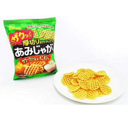 Tohato Amijaga Potato Chips - Sour Cream & Onion Flavor / Salt Flavor / Kishu Plum(1 bag)