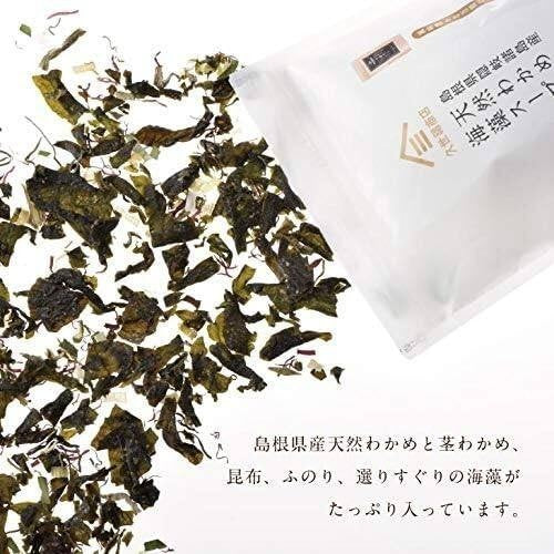 Kuzefuku Natural Wakame & Seaweed Soup with All Purpose Dashi (60g)