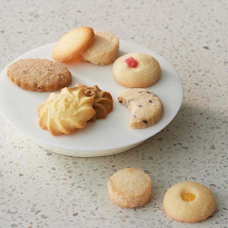 Mitsukoshi Isetan Tokyo Kaikan Petit Gateau Cookies (36pcs / 44pcs)