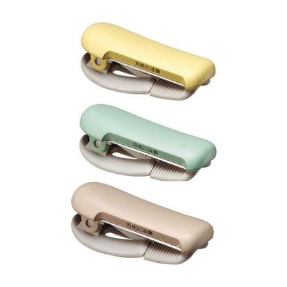 KOKUYO Tape Cutter KARUCUT Clip Type for Small Rolls 1 piece