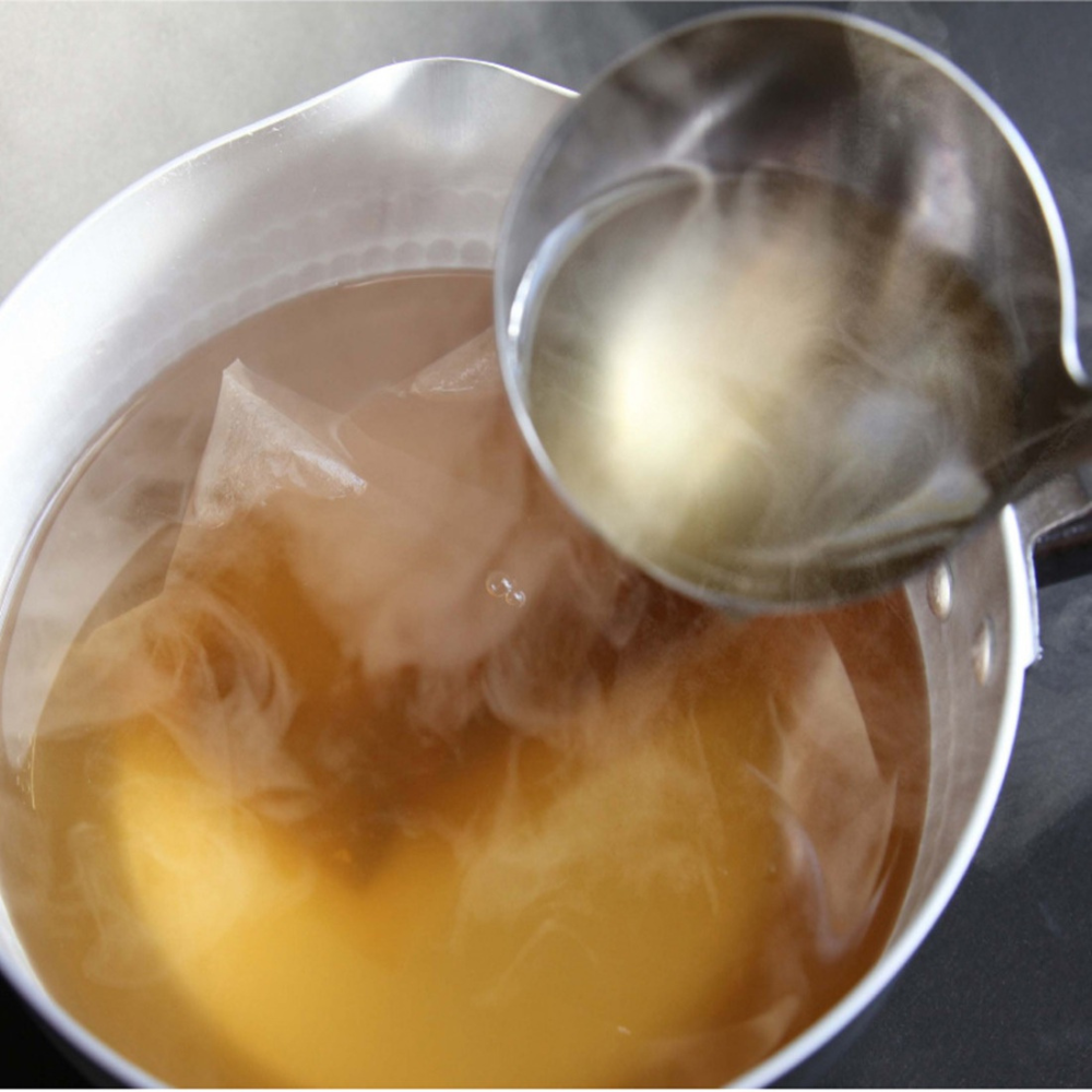 [Kagoshima] SOUTHERN FOODS COMPANY Katsuobushi Master's Premium Dashi (10 Packs)